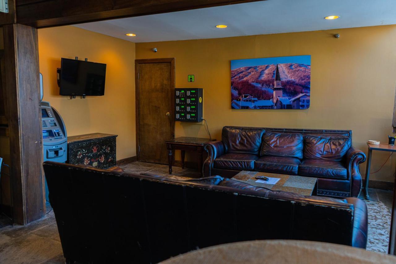 The Black Bear Lodge At Stratton Mountain Resort Zewnętrze zdjęcie